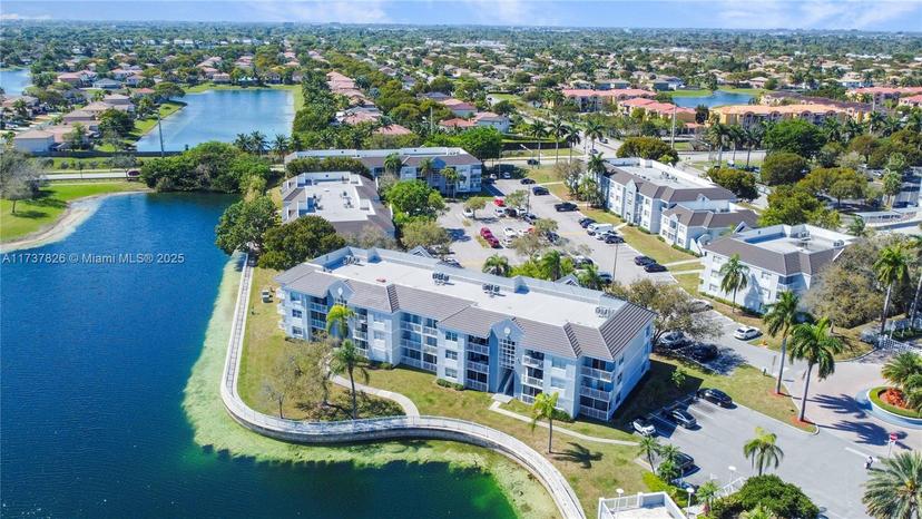 Picture of 8680 SW 212Th St # 107, Cutler Bay FL 33189