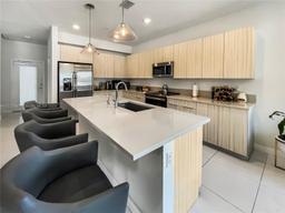 Picture of 4745 NW 84Th Ct # 15, Doral, FL 33166