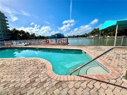 Picture of 4740 Pine Tree Dr # 28, Miami Beach, FL 33140