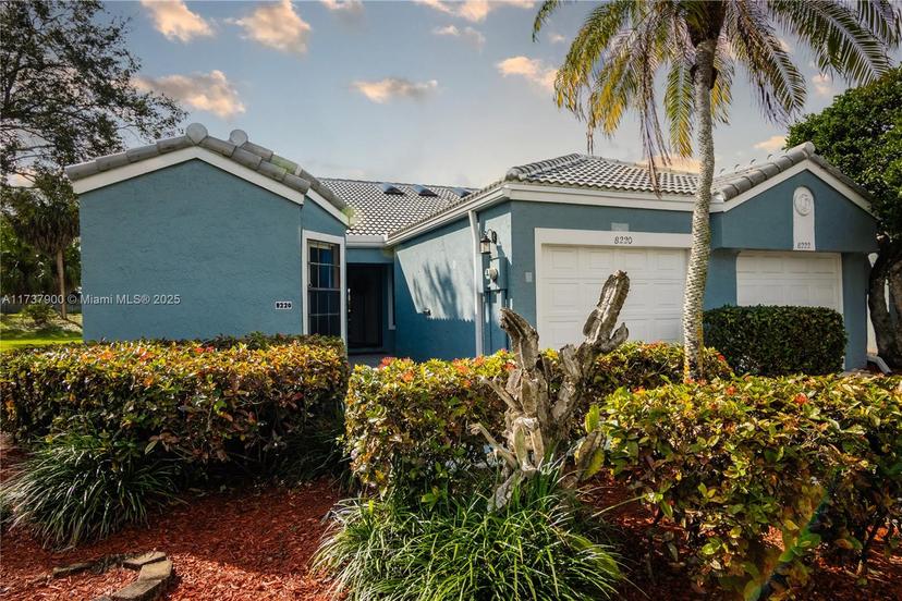 Picture of 8220 Waterford Ln # 8220, Tamarac FL 33321
