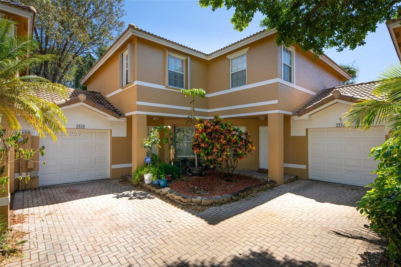 Picture of 2920 NW 99Th Ter # 2920, Sunrise, FL 33322