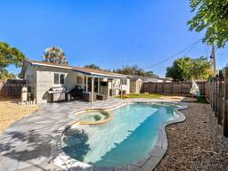 Picture of 6960 Thomas St, Hollywood, FL 33024