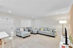 Picture of 2340 NE 9Th St # 209, Fort Lauderdale, FL 33304