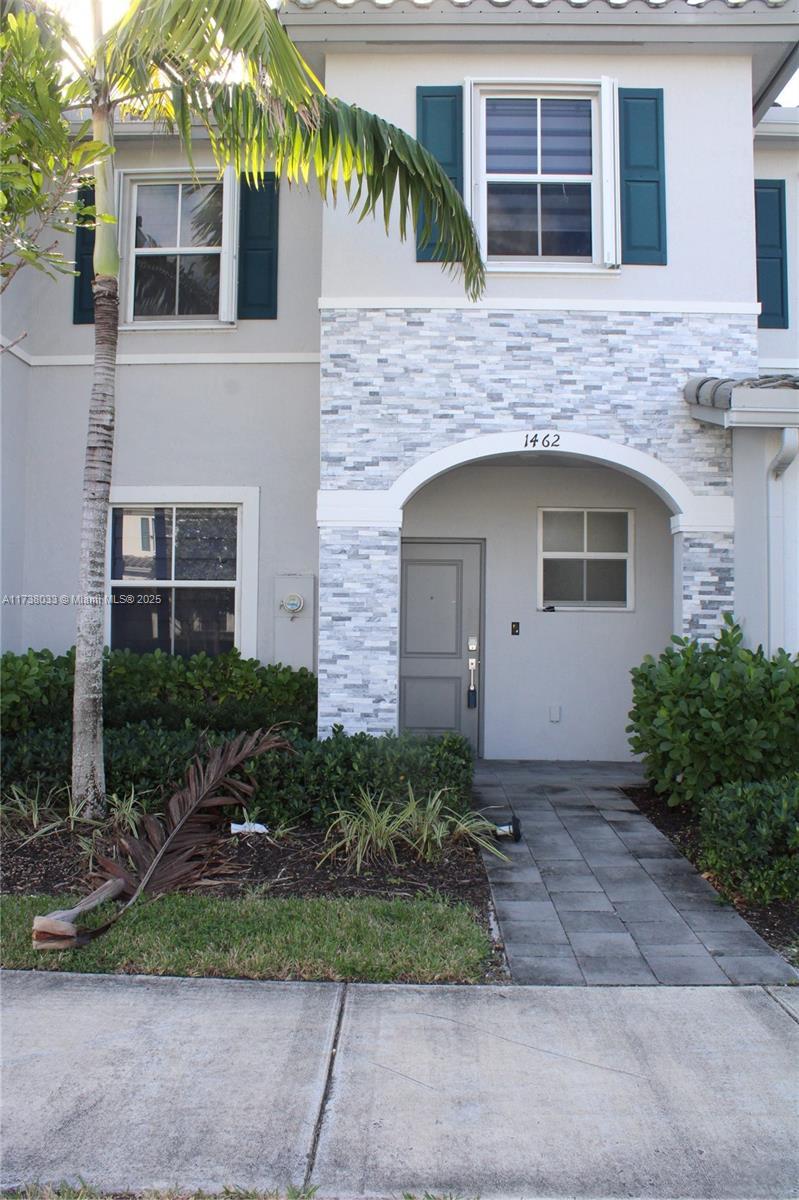 Picture of 1462 SE 26Th Ter # 0, Homestead FL 33035
