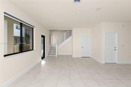 Picture of 4760 NW 83Rd Pkwy, Doral, FL 33166