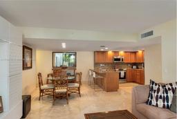Picture of 1623 Collins Ave # 509, Miami Beach, FL 33139
