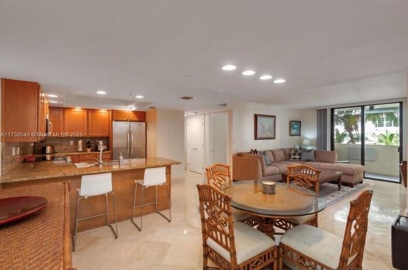 Picture of 1623 Collins Ave # 509, Miami Beach FL 33139