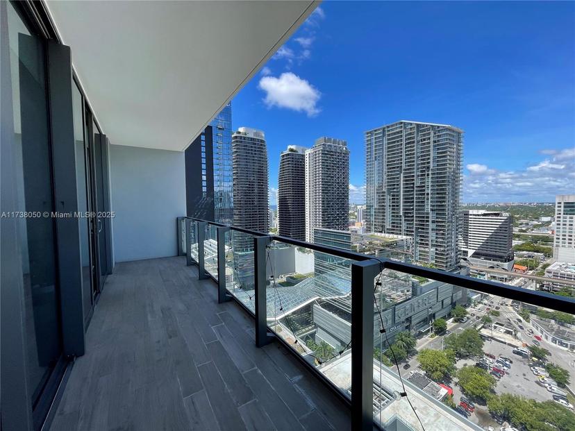 Picture of 68 SE 6Th St # 2408, Miami FL 33131