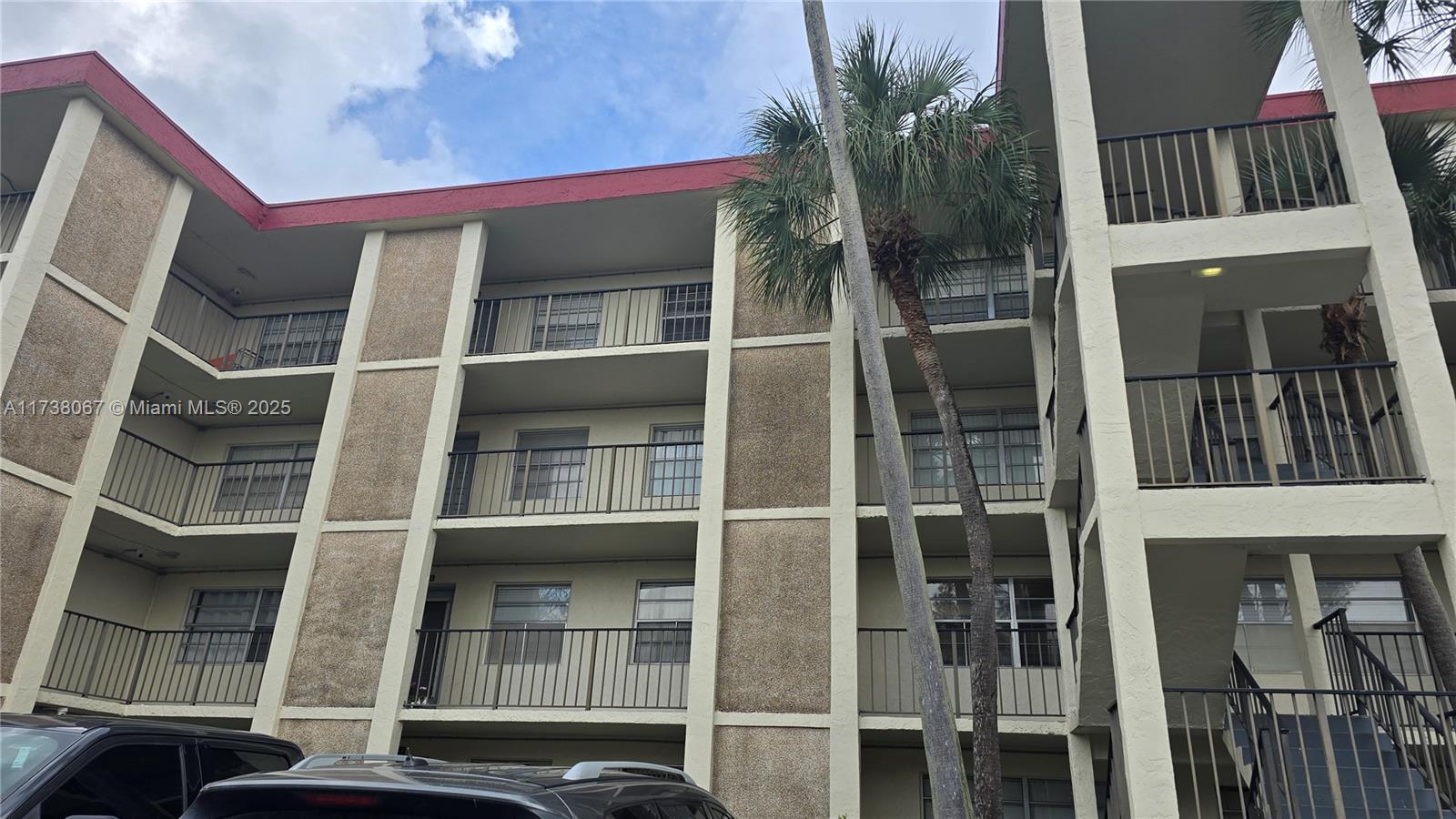 Picture of 3001 NW 48Th Ave # 242, Lauderdale Lakes, FL 33313