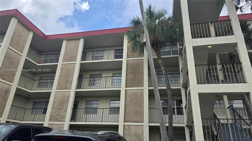 Picture of 3001 NW 48Th Ave # 242, Lauderdale Lakes FL 33313