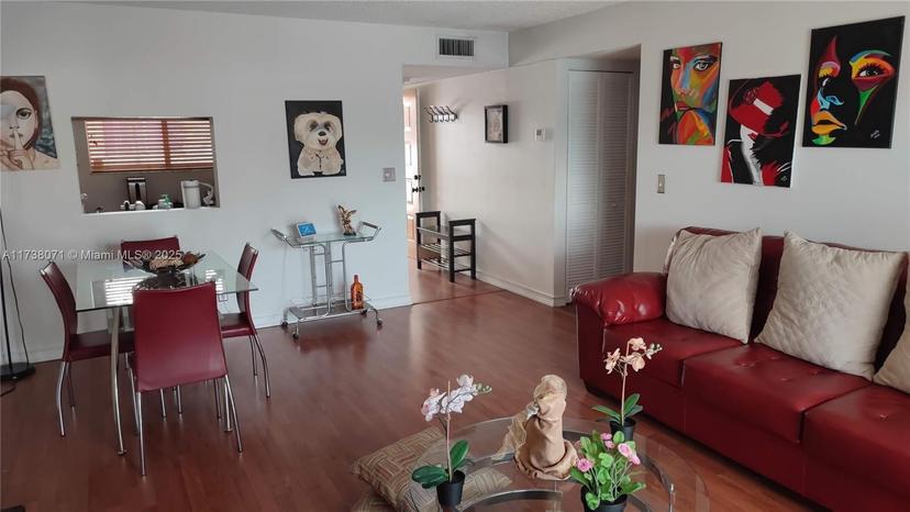 Picture of 17000 NW 67Th Ave # 314, Hialeah FL 33015