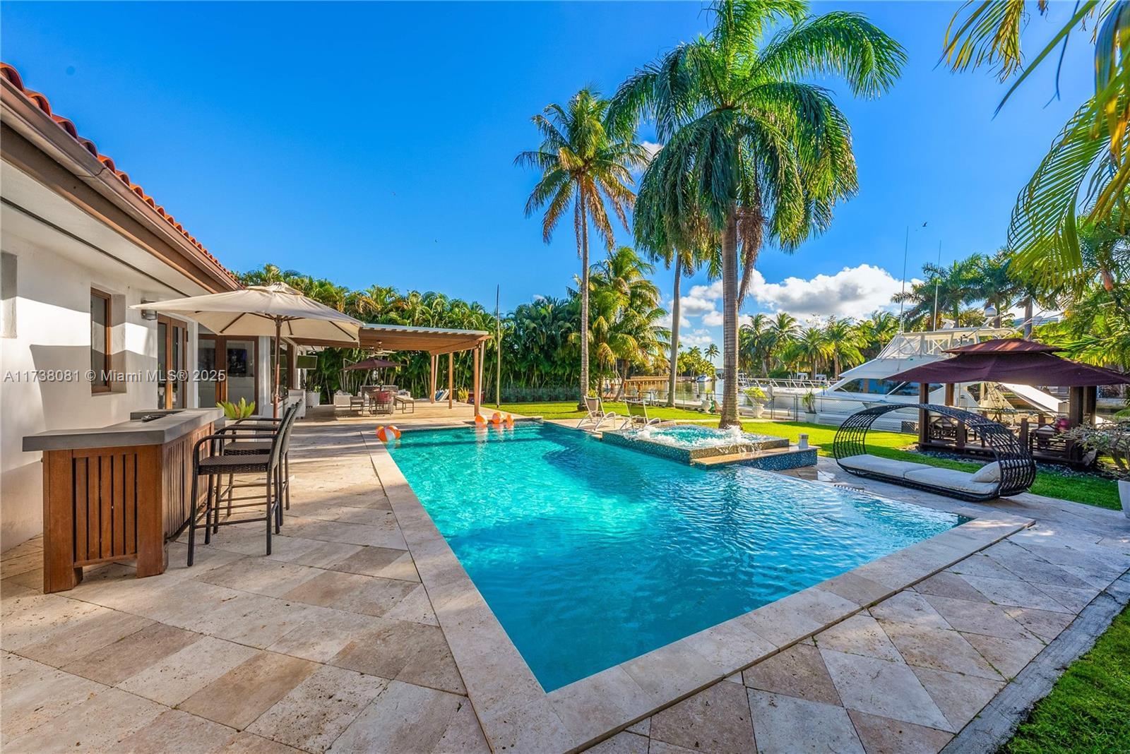Picture of 1070 Belle Meade Island Dr, Miami, FL 33138