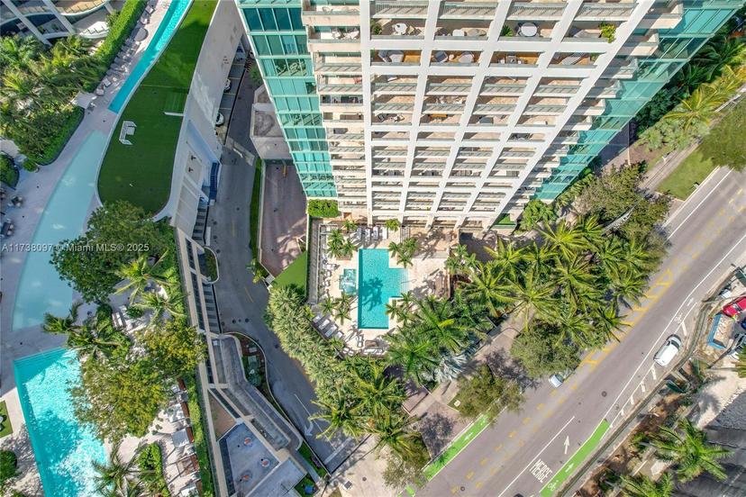 Picture of 3400 SW 27Th Avenue # 302, Miami FL 33133