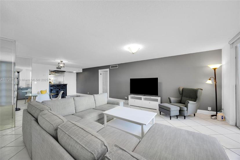 Picture of 6039 Collins Ave # 311, Miami Beach FL 33140