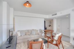 Picture of 1100 West Ave # 427, Miami Beach, FL 33139