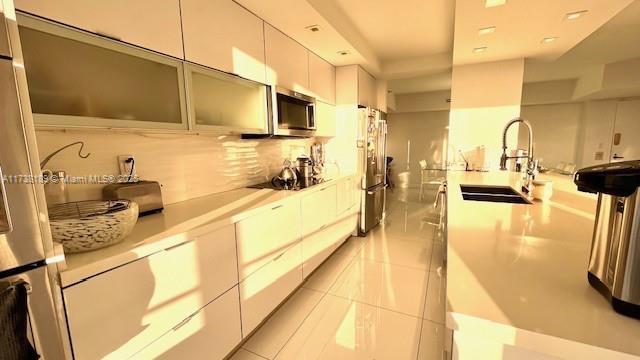 Picture of 19707 Turnberry Way # 10L, Aventura FL 33180