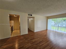 Picture of 1203 N Benoist Farms Rd # 206, West Palm Beach, FL 33411