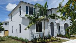 Picture of 28771 SW 132Nd Ct # 28771, Homestead, FL 33033