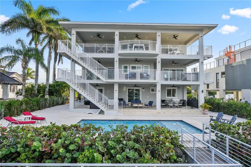 Picture of 66 S Andros Rd, Key Largo FL 33037