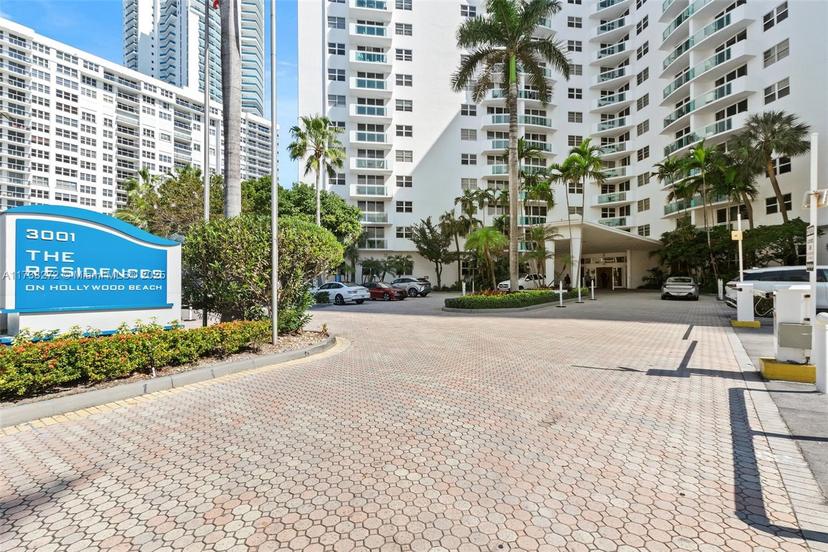 Picture of 3001 S Ocean Dr # 647, Hollywood FL 33019