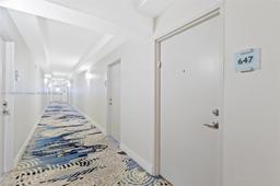 Picture of 3001 S Ocean Dr # 647, Hollywood, FL 33019