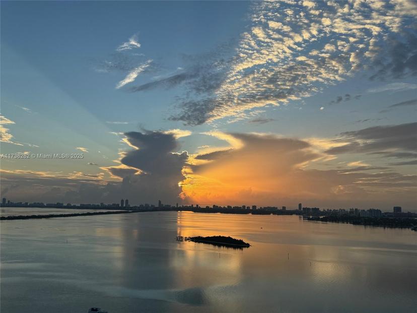 Picture of 2020 N Bayshore Dr # 3307, Miami FL 33137
