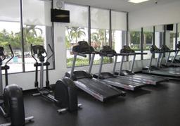 Picture of 100 Bayview Dr # 530, Sunny Isles Beach, FL 33160