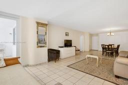 Picture of 5005 Collins Ave # 724, Miami Beach, FL 33140