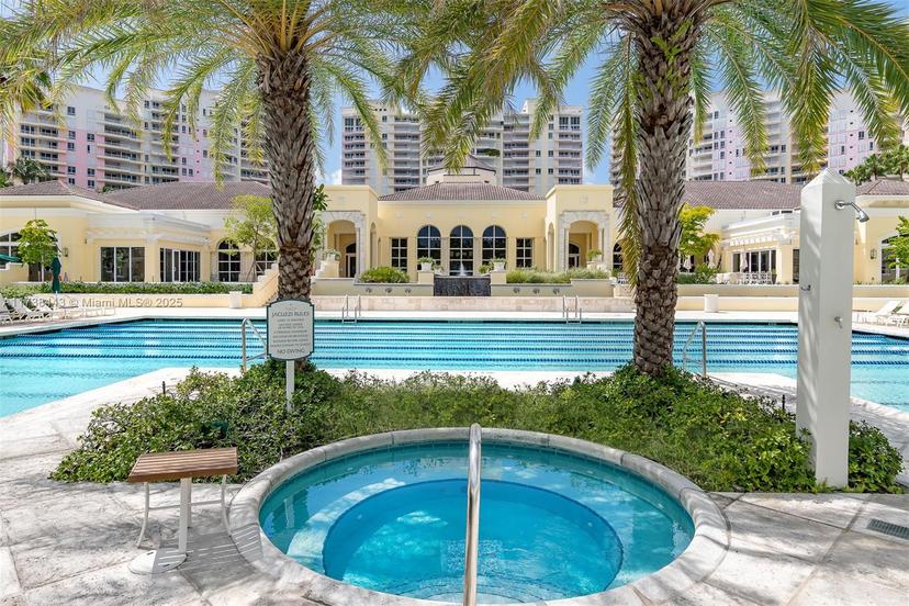 Picture of 717 Crandon Blvd # 308, Key Biscayne FL 33149