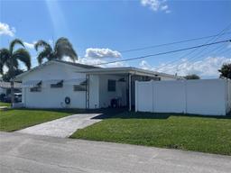 Picture of 2701 NW 52Nd Ct, Tamarac, FL 33309
