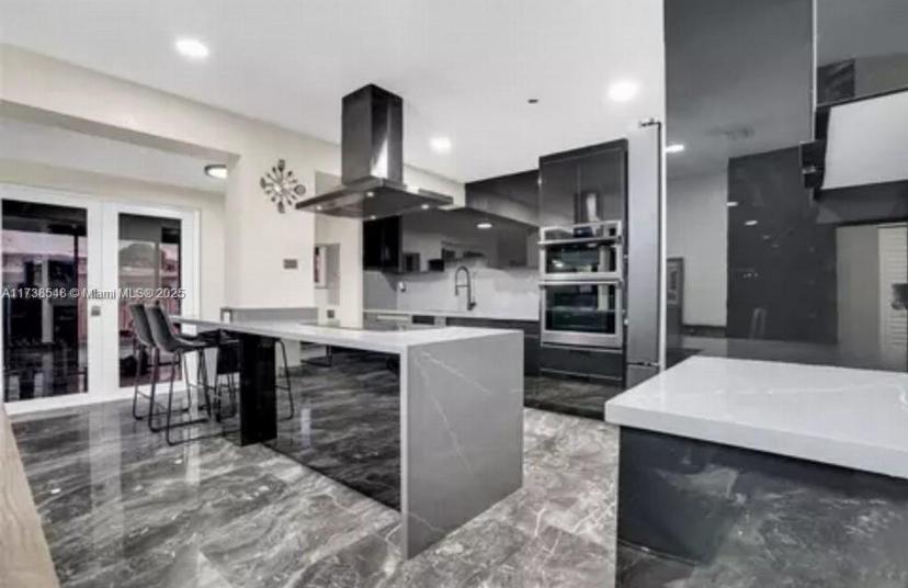 Picture of 1082 W 71St St, Hialeah FL 33014
