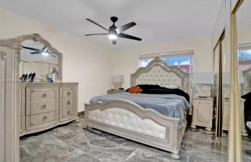 Picture of 1082 W 71St St, Hialeah FL 33014