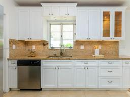 Picture of 3141 Jefferson St, Miami, FL 33133