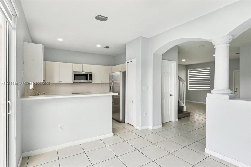 Picture of 2855 SE 15Th Rd # 76, Homestead FL 33035