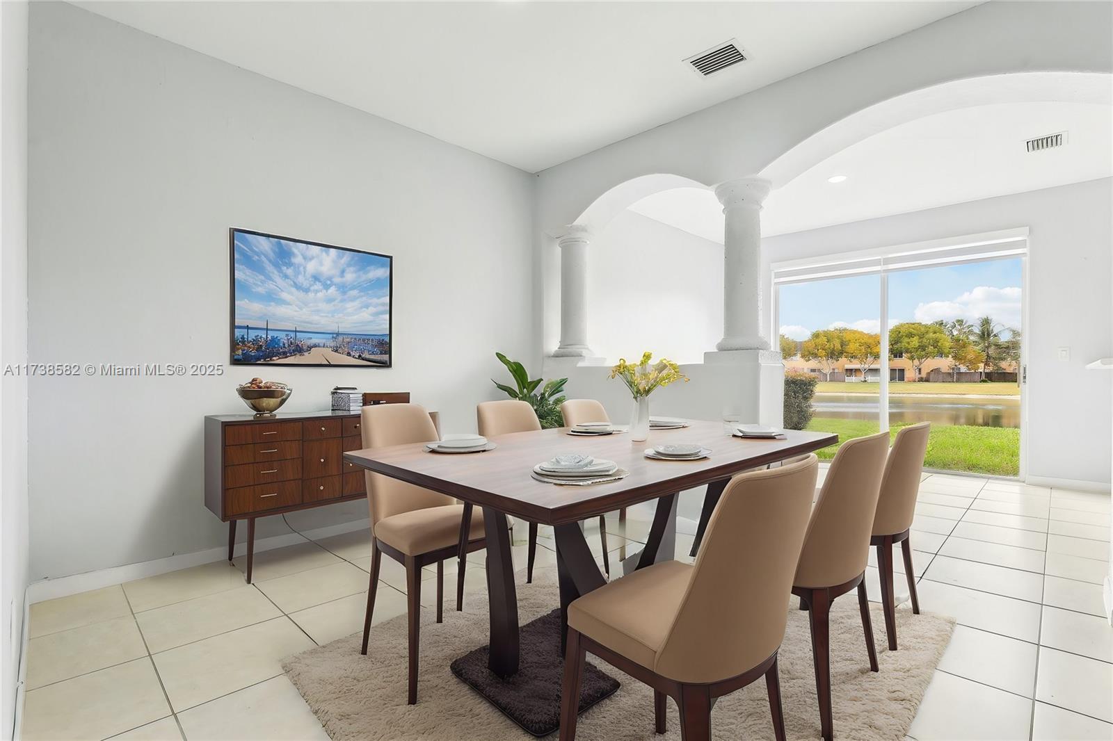 Picture of 2855 SE 15Th Rd # 76, Homestead, FL 33035
