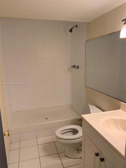 Picture of 1251 NE 108Th St # 106, Miami, FL 33161