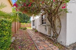 Picture of 11260 SW 157Th Ct, Miami, FL 33196