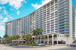 Picture of 3800 S Ocean Dr # 325, Hollywood, FL 33019