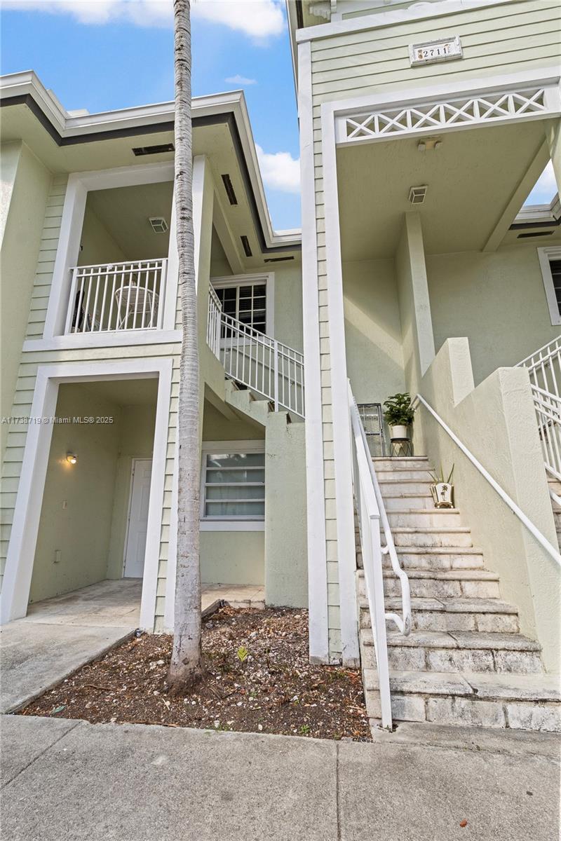 Picture of 2711 NE 4Th St # 202, Homestead FL 33033