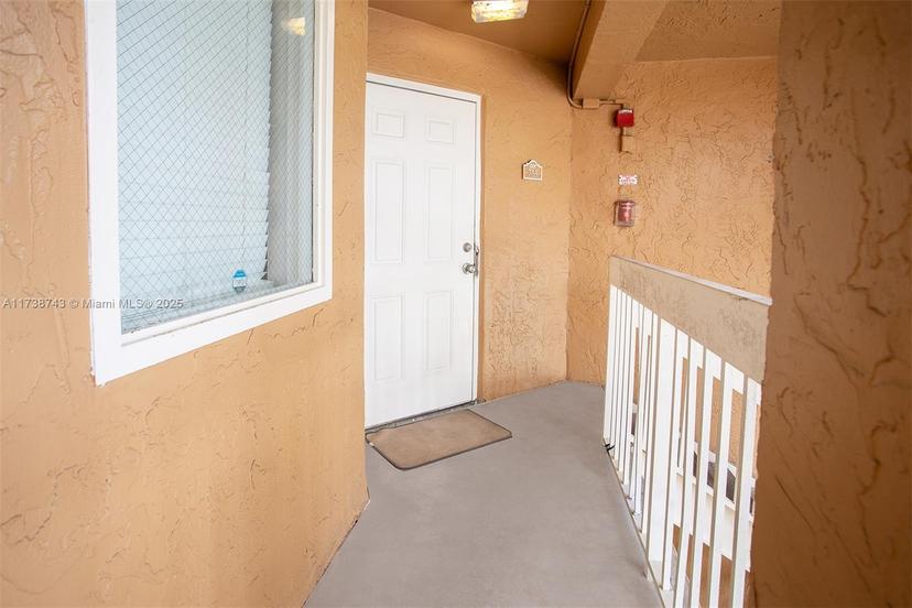 Picture of 735 NW 92Nd Ave # 735, Plantation FL 33324