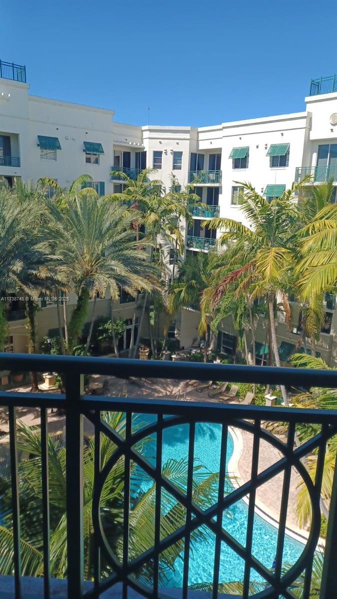 Picture of 510 NW 84Th Ave # 518, Plantation FL 33324