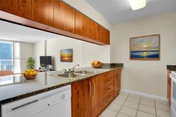 Picture of 1200 Brickell Bay Dr # 2821, Miami, FL 33131