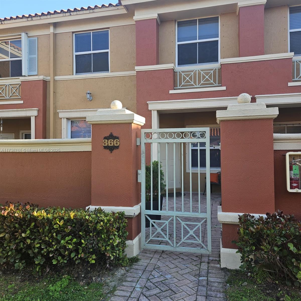 Picture of 11479 NW 60Th Ter # 366, Doral, FL 33178