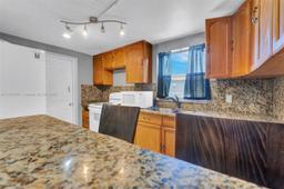Picture of 347 NW 4Th Pl, Deerfield Beach, FL 33441