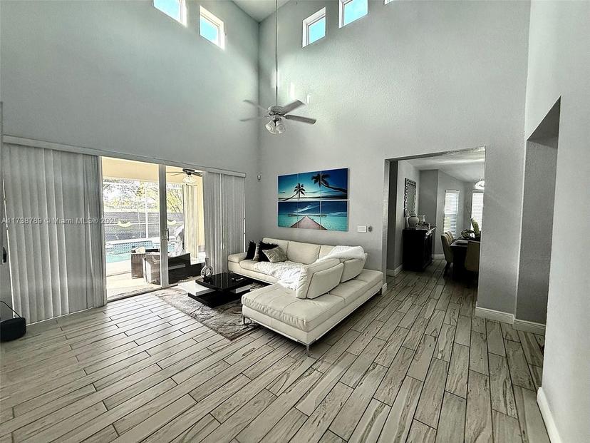 Picture of 2602 Augusta Dr, Homestead FL 33035