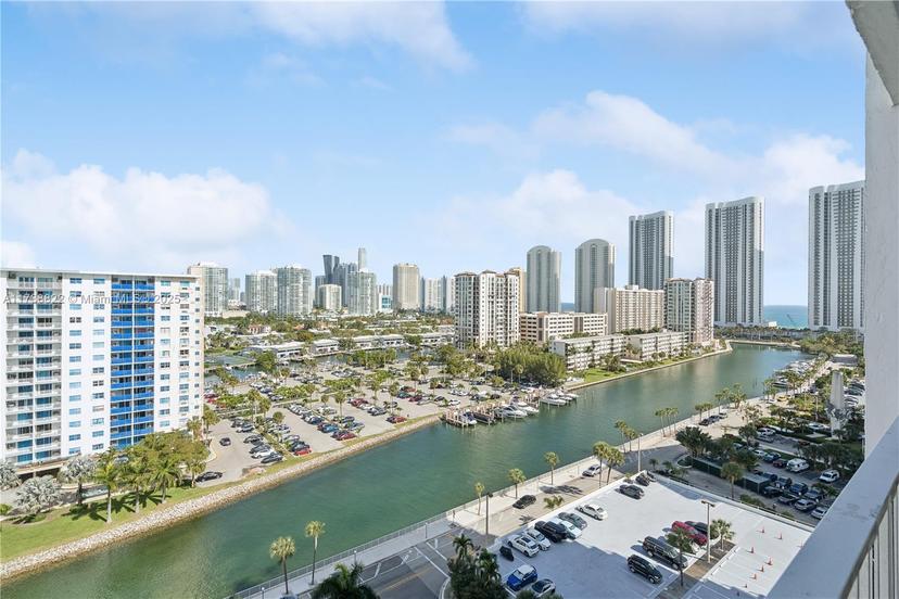 Picture of 500 Bayview Dr # 1419, Sunny Isles Beach FL 33160