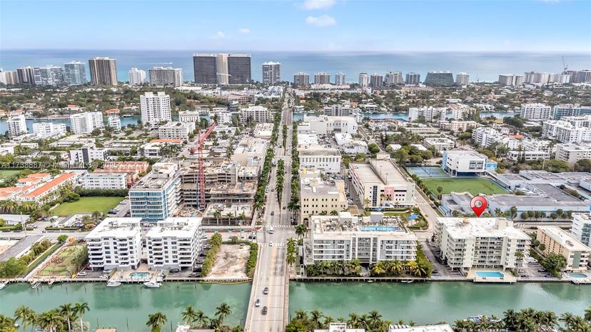 Picture of 9500 W Bay Harbor Dr # 4C, Bay Harbor Islands FL 33154