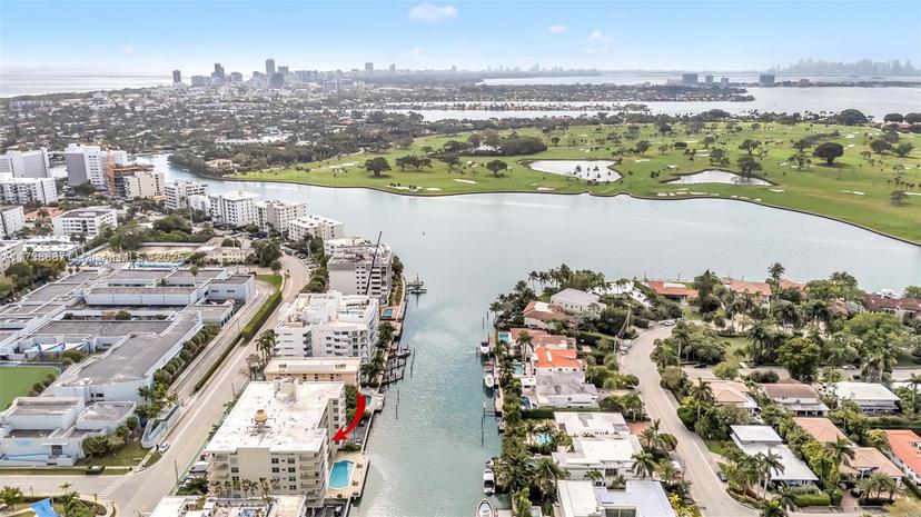 Picture of 9500 W Bay Harbor Dr # 4C, Bay Harbor Islands FL 33154