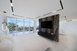 Picture of 1900 Sunset Harbour Dr # 2211, Miami Beach, FL 33139