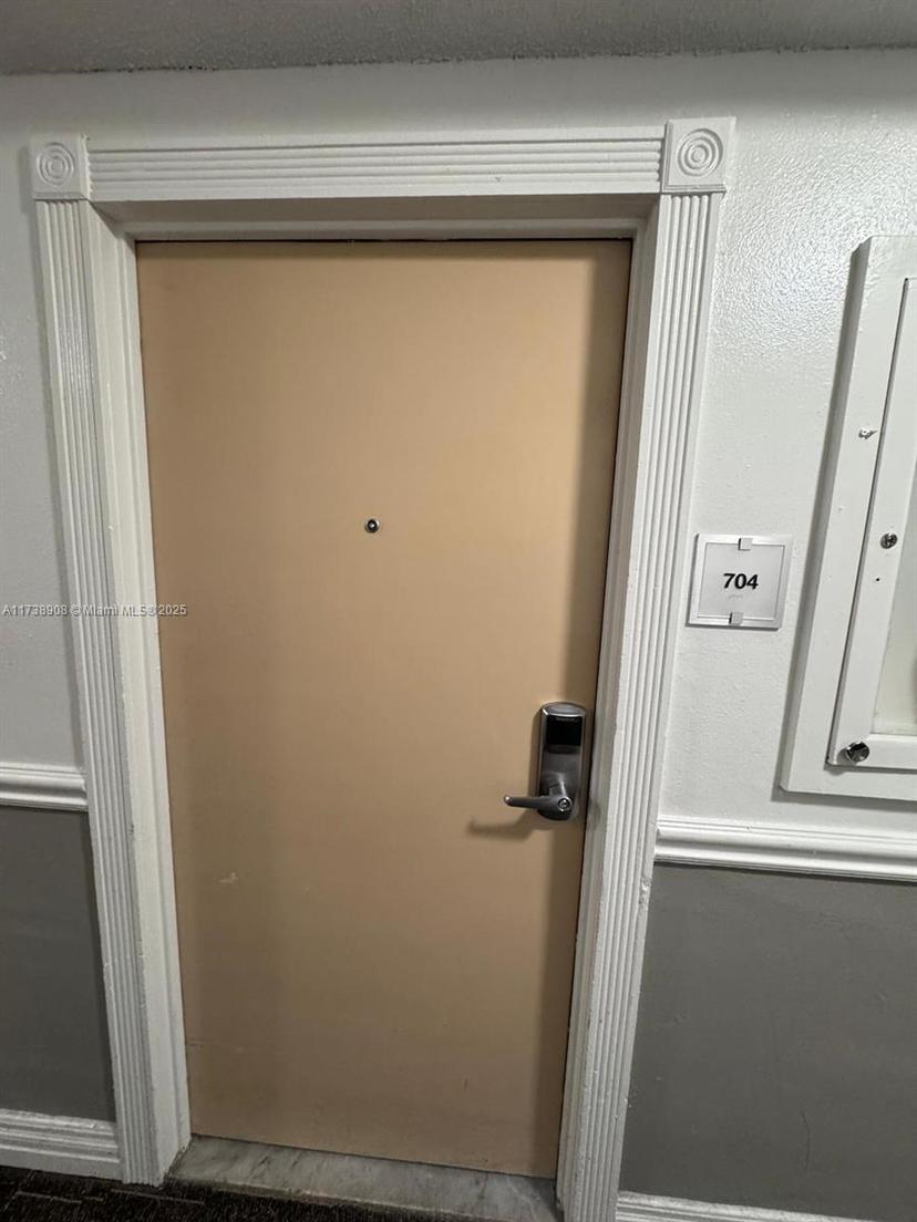 Picture of 19201 Collins Ave # 704, Sunny Isles Beach FL 33160